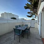 Charmante Maison 3 Pieces, Terrasse, Pres De La - Fr-1-224c-333 펜션