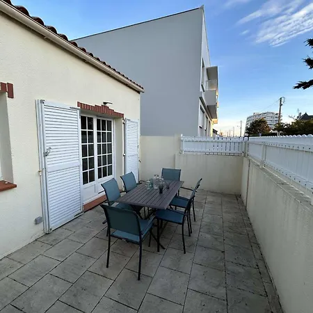 Charmante Maison 3 Pieces, Terrasse, Pres De La - Fr-1-224c-333 * 생 힐레르 드 리에